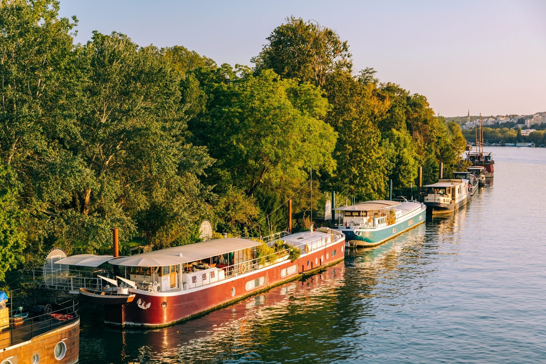 Les bords de Seine  Suresnes