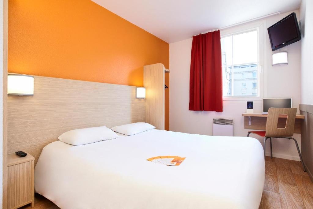 Hôtel Première Classe Paris Ouest Pont de Suresnes Hôtel Première Classe Paris Ouest Pont de Suresnes