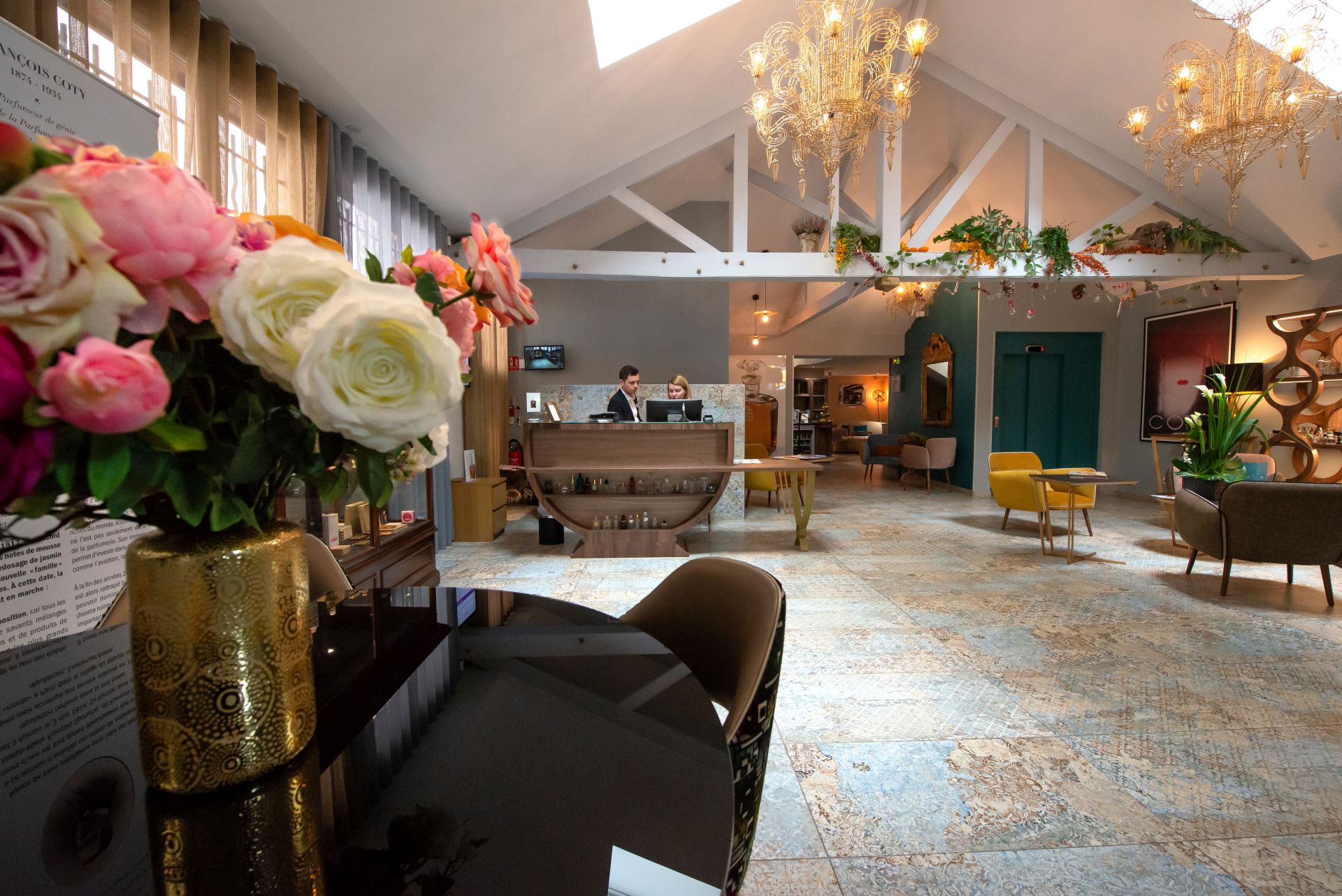  Mercure / Office de Tourisme de Suresnes
